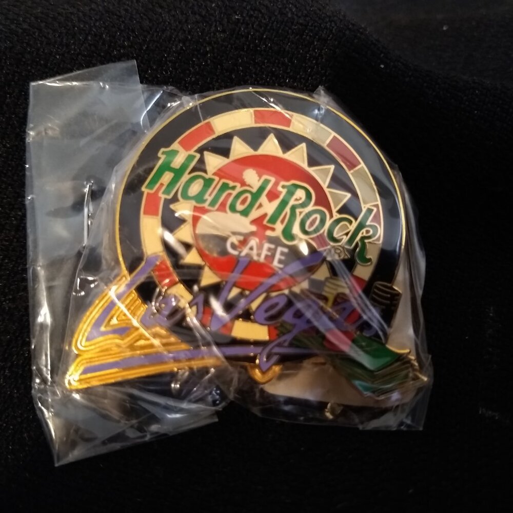 hard rock cafe las Vegas roulette & jester pin - Picture 5 of 7